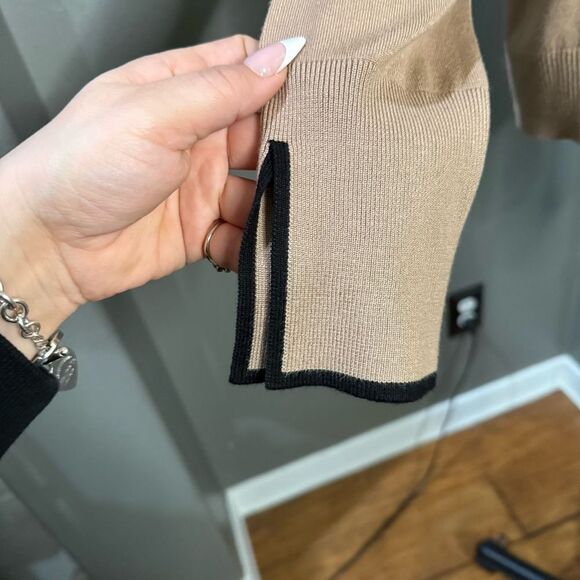 Halogen contrast Trim Sweater Tan Black V-neck Slit Sleeves - Picture 8 of 11